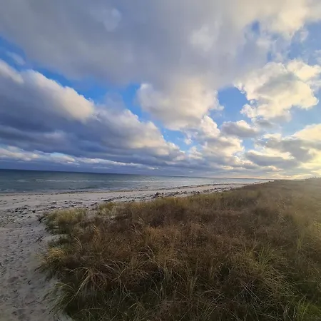 10 Person In Vaeggerlose-by Traum Boto By