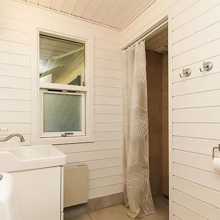 10 Person In Vaeggerlose-by Traum