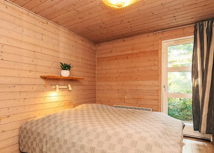 Semesterbostad 10 Person In Vaeggerlose-by Traum *