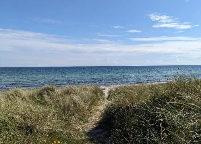 10 Person In Vaeggerlose-by Traum Semesterbostad Bøtø By